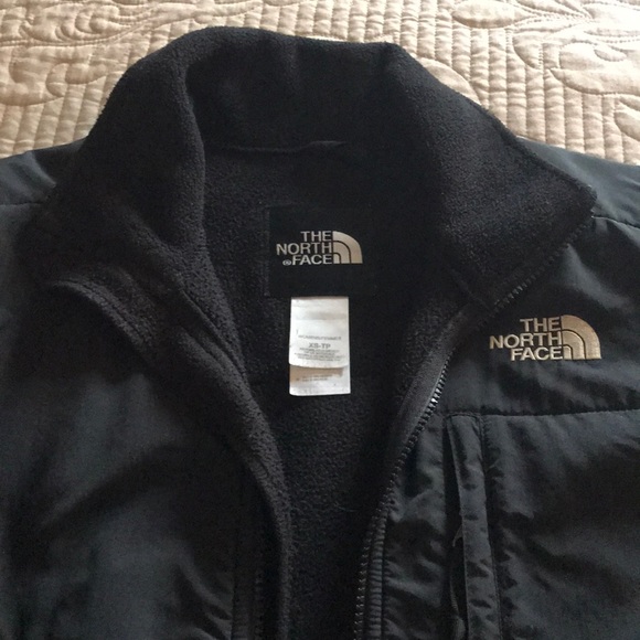 North Face Denali Jacket - Picture 2 of 5